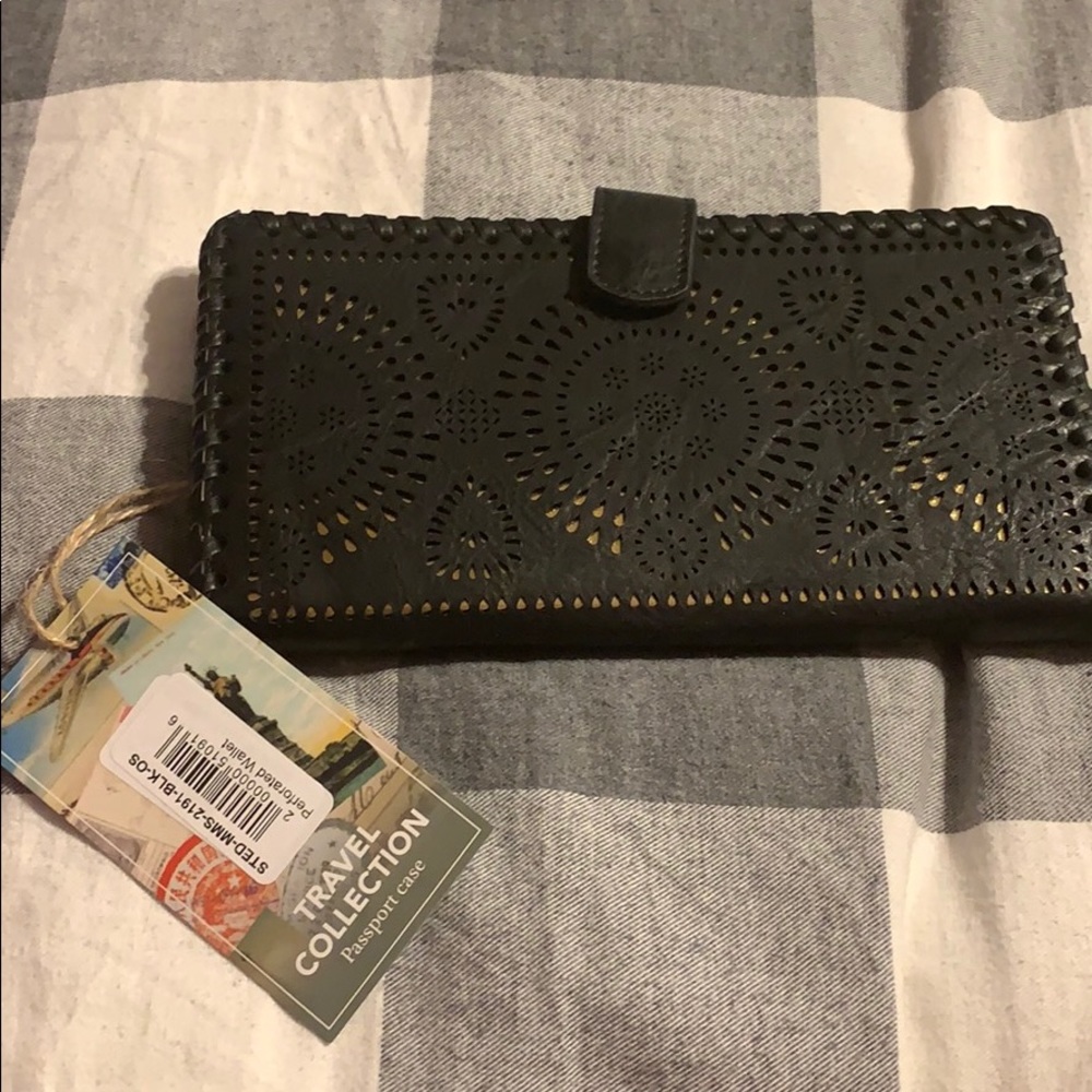 Fab Fit Fun vegan leather laser cut wallet